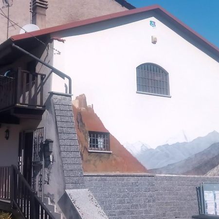 カプリエ Casa Del Rustico, Indipendente Vista Sacra Con Dipintoヴィラ エクステリア 写真